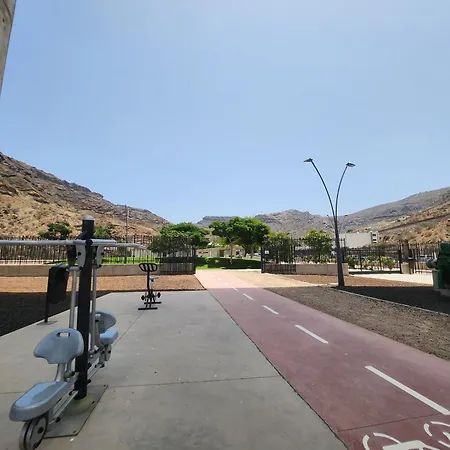 With Jacuzzi And Pool Access * Puerto Rico (Gran Canaria)