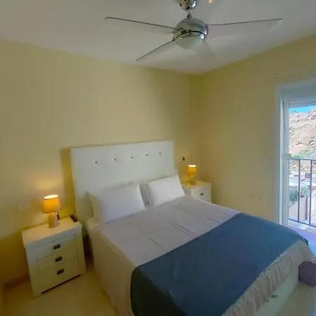 Spacious With Private Jacuzzi And Pool Access Puerto Rico (Gran Canaria)