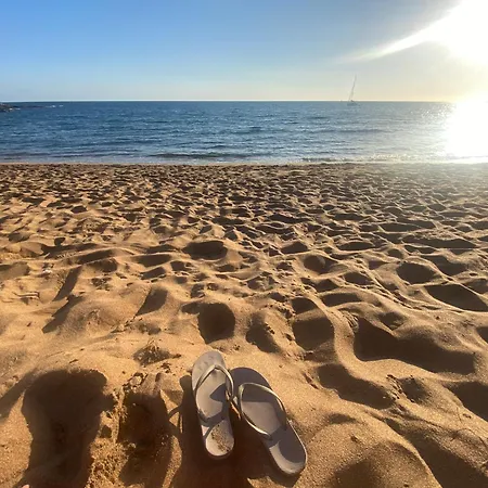 Spacious With Private Jacuzzi And Pool Access Semesterbostad *