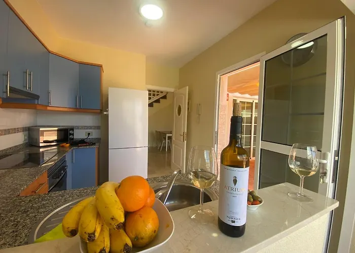 Spacious With Private Jacuzzi And Pool Access Puerto Rico (Gran Canaria)