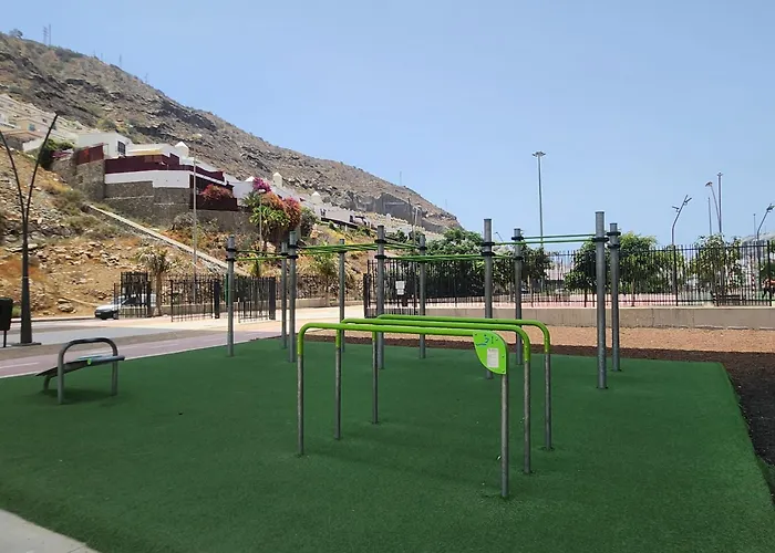 Dom wakacyjny Spacious With Private Jacuzzi And Pool Access *