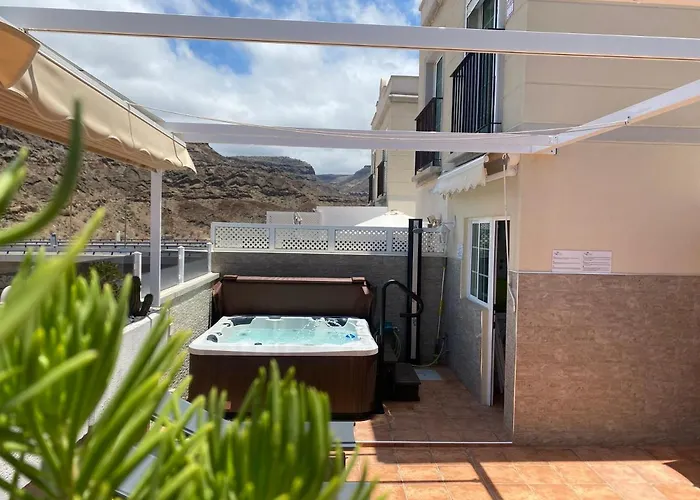 Сasa de vacaciones Spacious With Private Jacuzzi And Pool Access Puerto Rico (Gran Canaria)